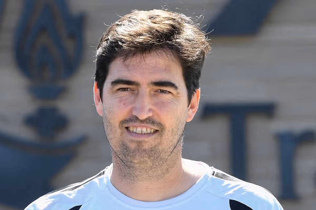 Iraola Begins Building New Era at Liverpool